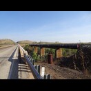 Die parallel zum Stuart Highway verlaufende Bahnlinie